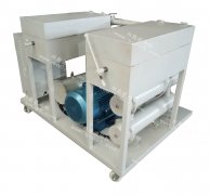 如何辨別機(jī)油中含有水分